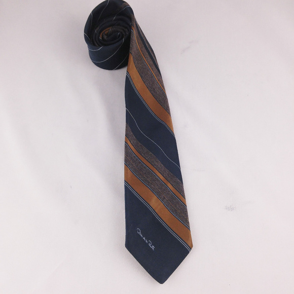 OSCAR DE LA RENTA Striped Tie - Picture 6 of 8